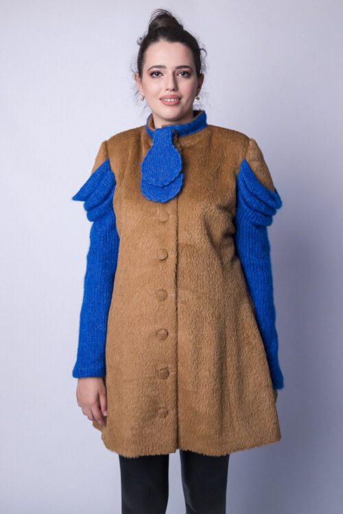 Brown cashmere jacket with blue sleeves hand-knitted