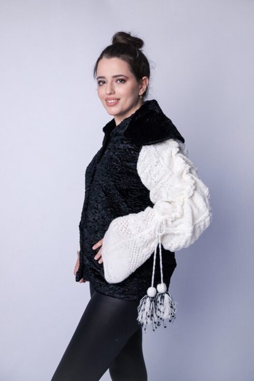 Paula - Black jacket white sleeves knitted with tassels